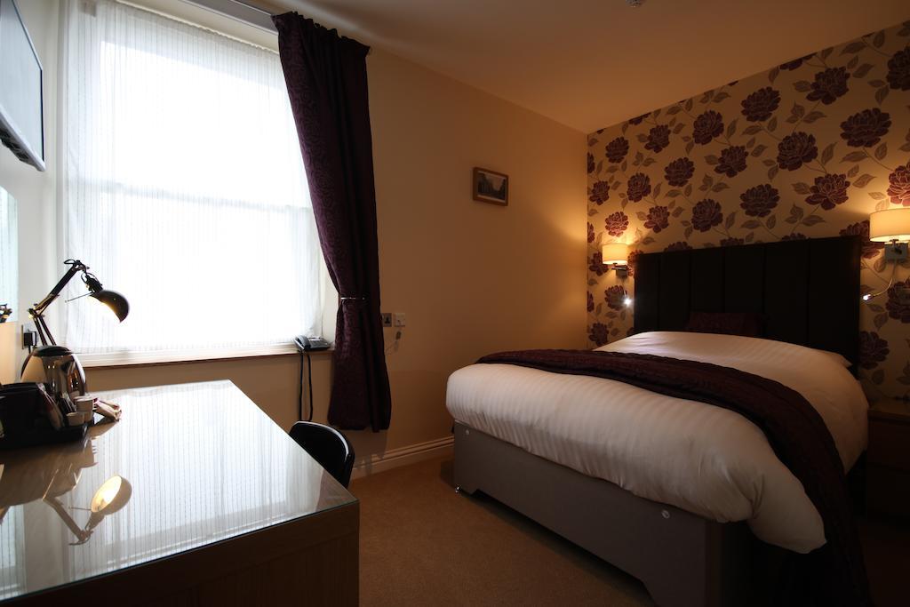 The Lion Hotel Blaenavon 部屋 写真